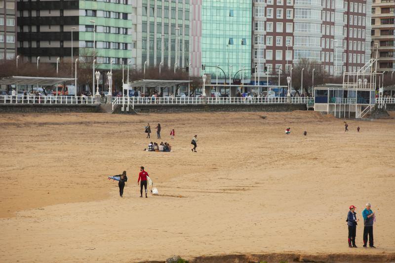 Un anticiclón sobre el norte de África es el responsable de este 'veranillo' que durará hasta el martes, según confirma la Aemet