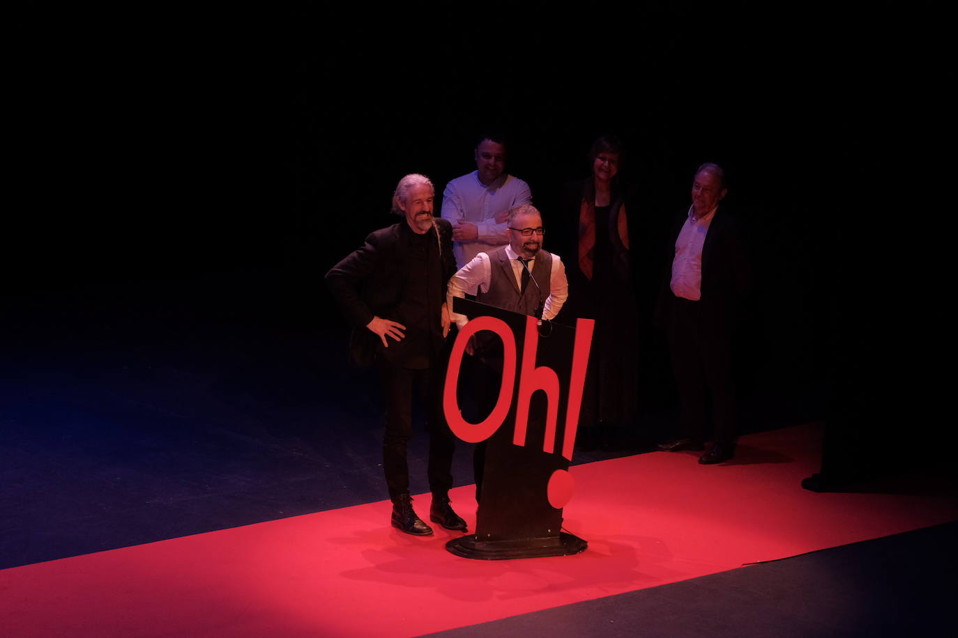 Laura Piquero recogió emocionada el premio a la mejor actriz en una gala que rindió homenaje póstumo a su padre, Alberto, y a Silvino Torre 'Bojiganga' se hace con cuatro galardones, 'Corín' con dos y 'Celeste' gana al mejor infantil