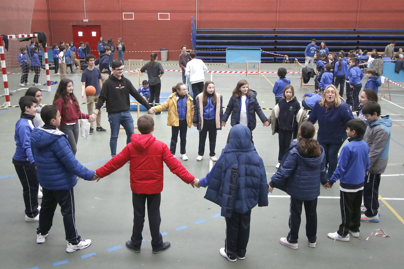 El colegio gijonés celebra el Día del Bocata con múltiples actividades.