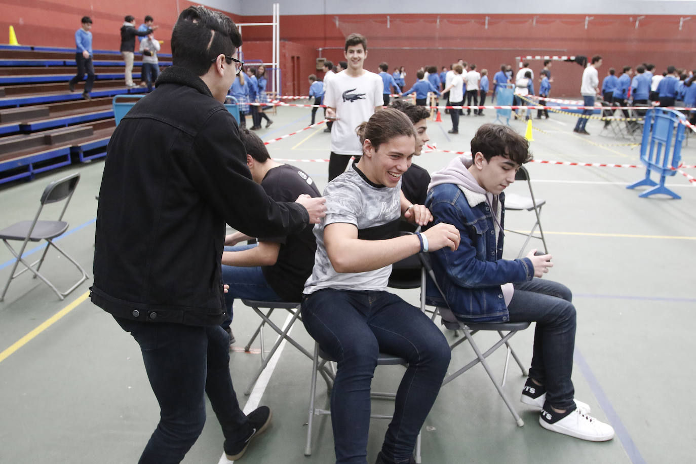 El colegio gijonés celebra el Día del Bocata con múltiples actividades.