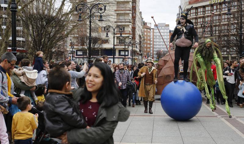 Hubo representaciones en Begoña, plaza del Instituto, seis de agosto y numerosas salas de la ciudad