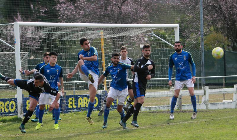 Fotos: San Martin 0-2 Real Avilés, en imágenes