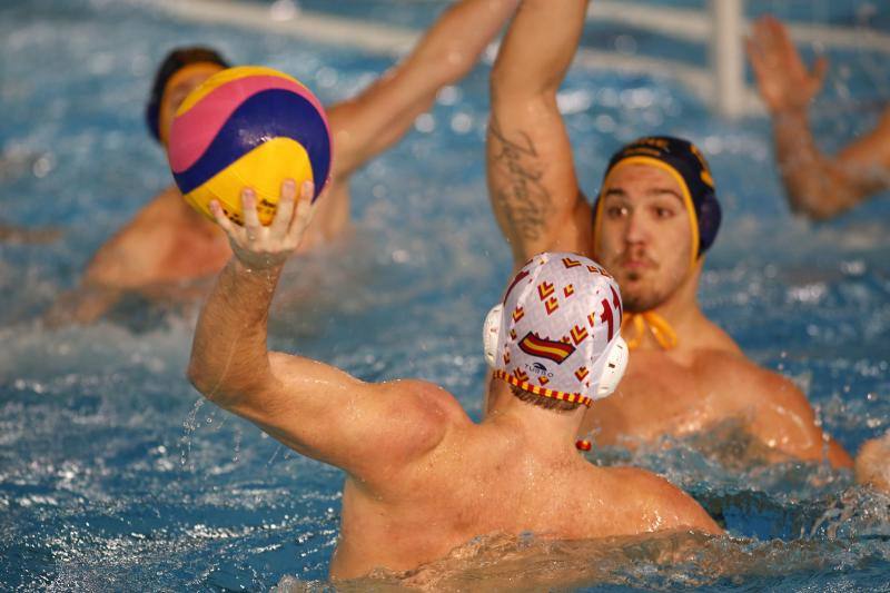 El duelo de la Liga Mundial de Waterpolo que enfrentó a España y a Montenegro, subcampeón y bronce del Europeo respectivamente, acabó con una abultada victoria para los montenegrinos (6-11)