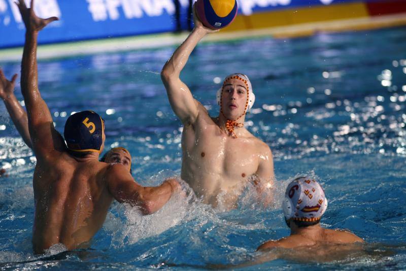 El duelo de la Liga Mundial de Waterpolo que enfrentó a España y a Montenegro, subcampeón y bronce del Europeo respectivamente, acabó con una abultada victoria para los montenegrinos (6-11)