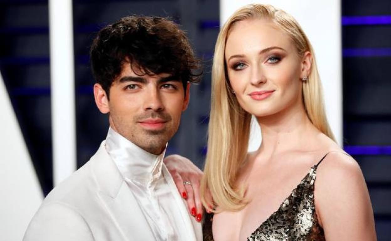 Joe Jonas y Sophie Turner. 