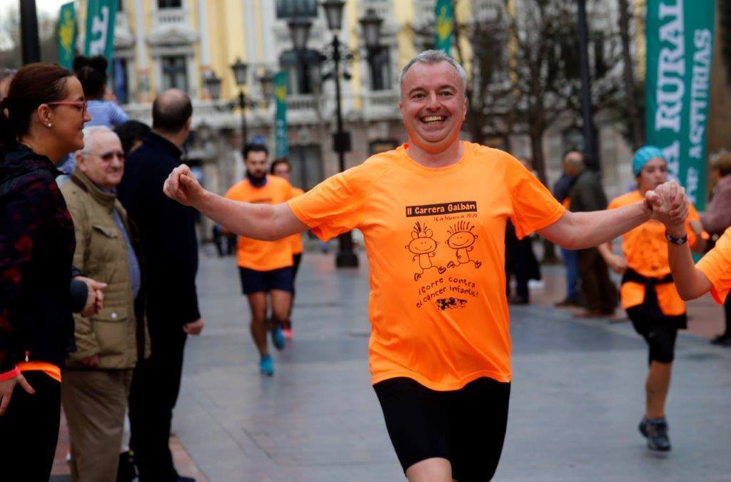 La capital del Principado acogió la II Carrera Galbán para recaudar fondos contra el cáncer infantil