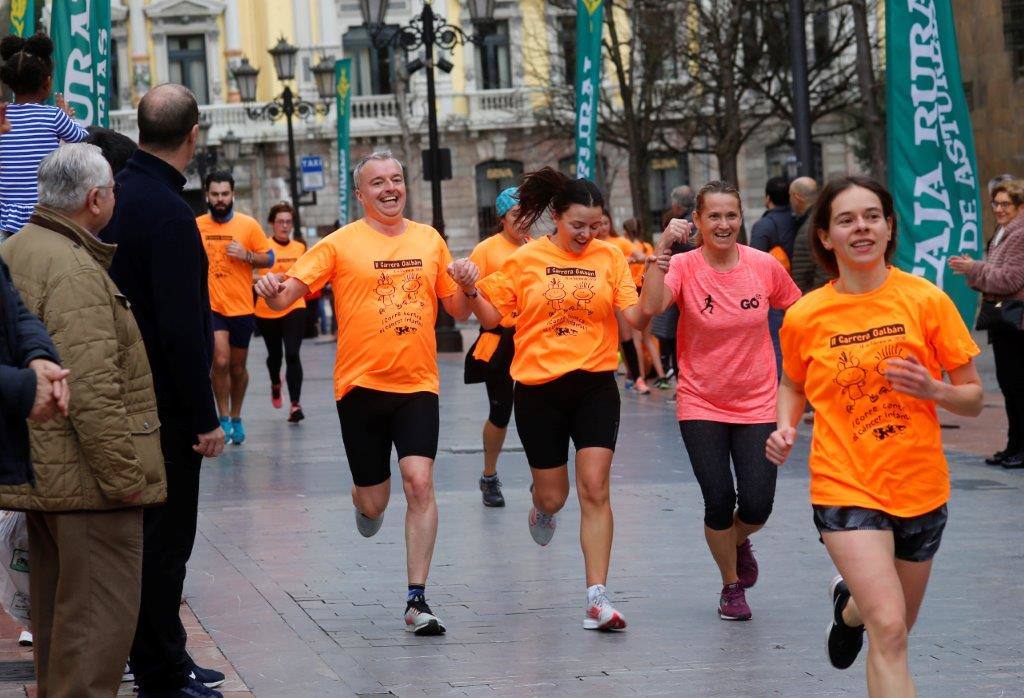 La capital del Principado acogió la II Carrera Galbán para recaudar fondos contra el cáncer infantil