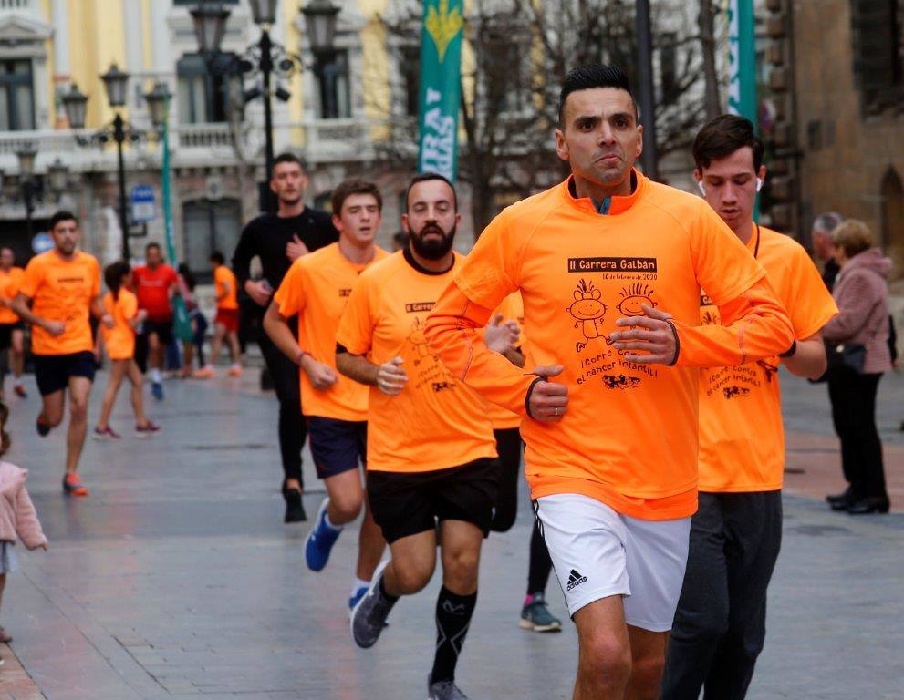 La capital del Principado acogió la II Carrera Galbán para recaudar fondos contra el cáncer infantil