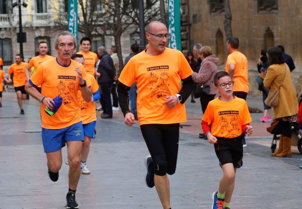 La capital del Principado acogió la II Carrera Galbán para recaudar fondos contra el cáncer infantil