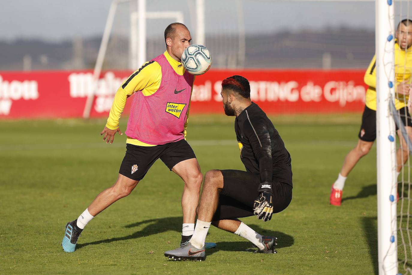 Fotos: Entrenamiento del Sporting (18-02-2020)