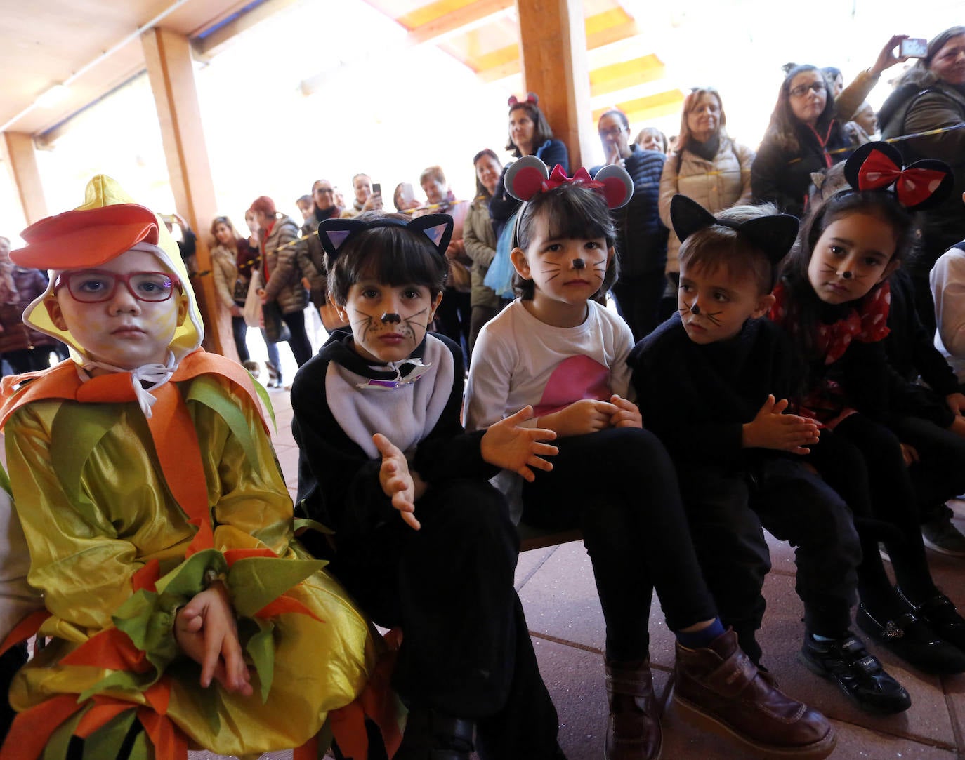 Algunos como los centros de infantil de San Eutiquio, El Bibio, Gloria Fuertes o Jovellanos hicieron que los más pequeños disfrutaran de una jornada especial