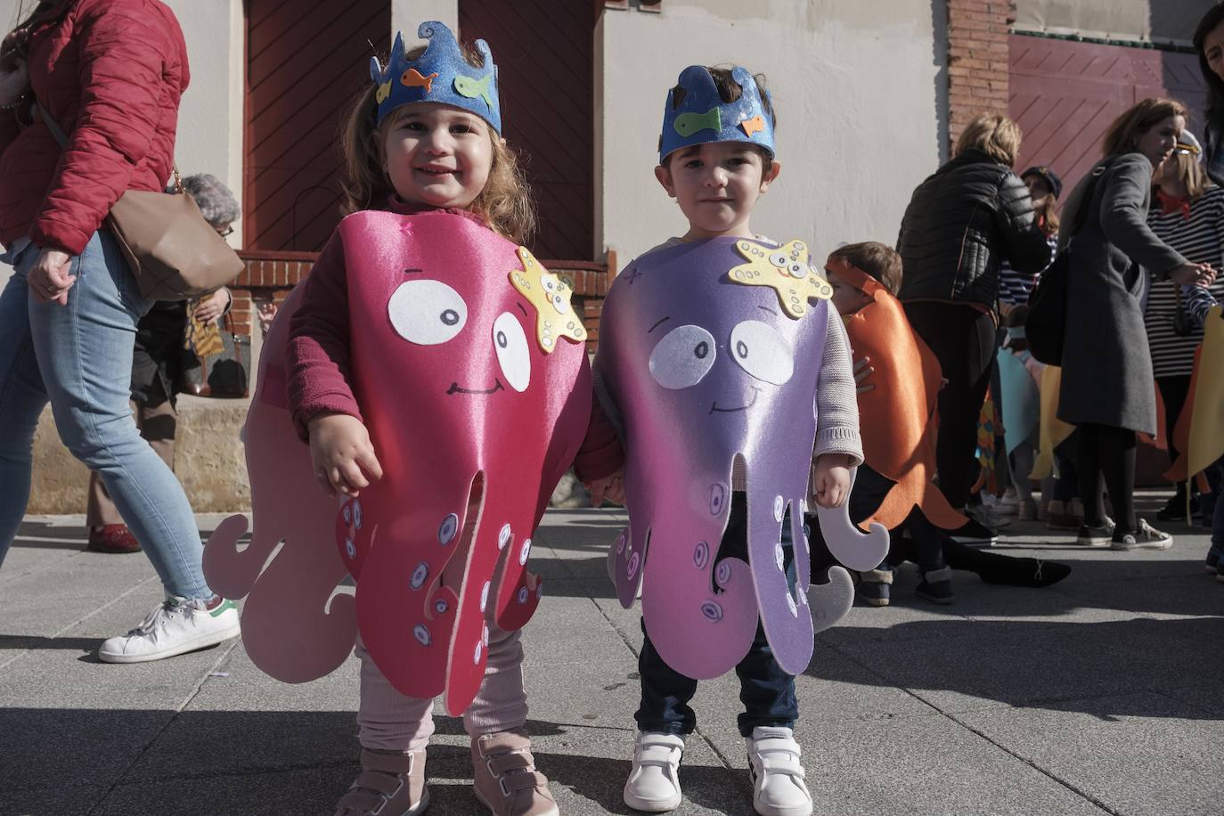 Algunos como los centros de infantil de San Eutiquio, El Bibio, Gloria Fuertes o Jovellanos hicieron que los más pequeños disfrutaran de una jornada especial