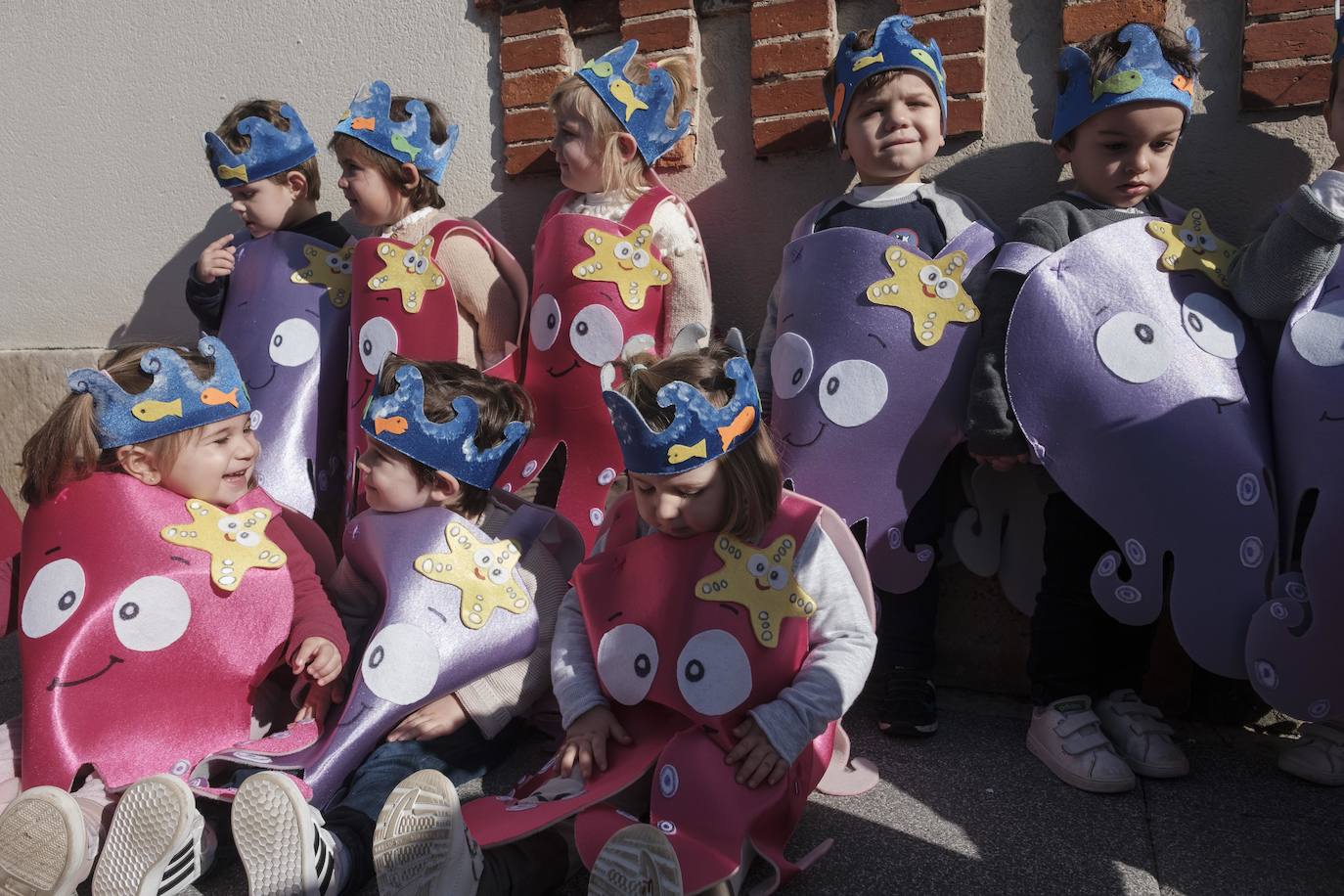 Algunos como los centros de infantil de San Eutiquio, El Bibio, Gloria Fuertes o Jovellanos hicieron que los más pequeños disfrutaran de una jornada especial