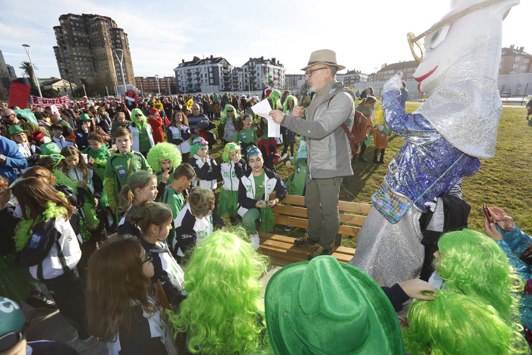 Fotos: Antroxu en la zona oeste de Gijón