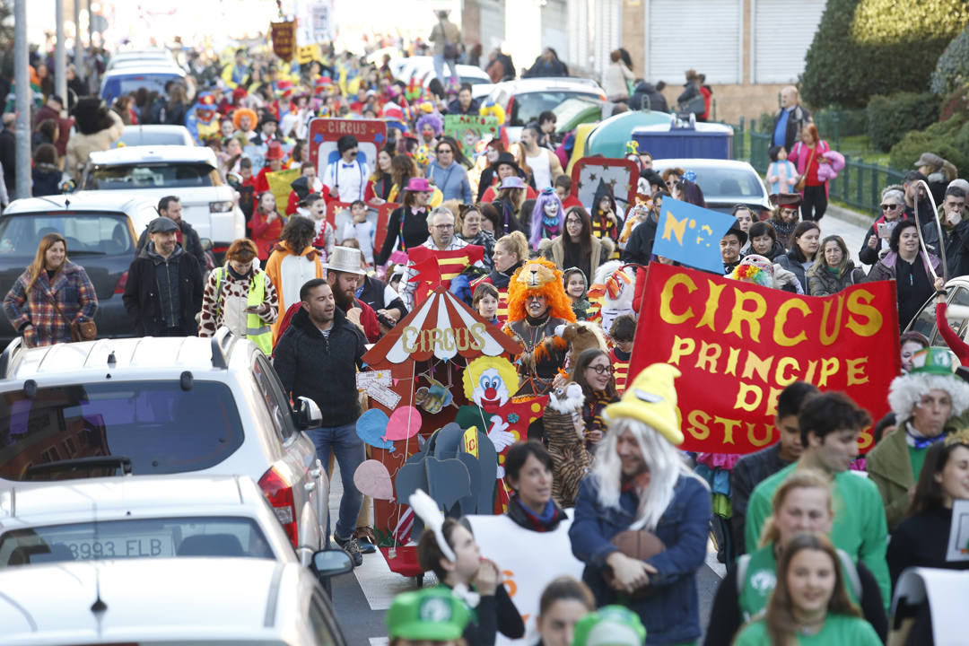 Fotos: Antroxu en la zona oeste de Gijón