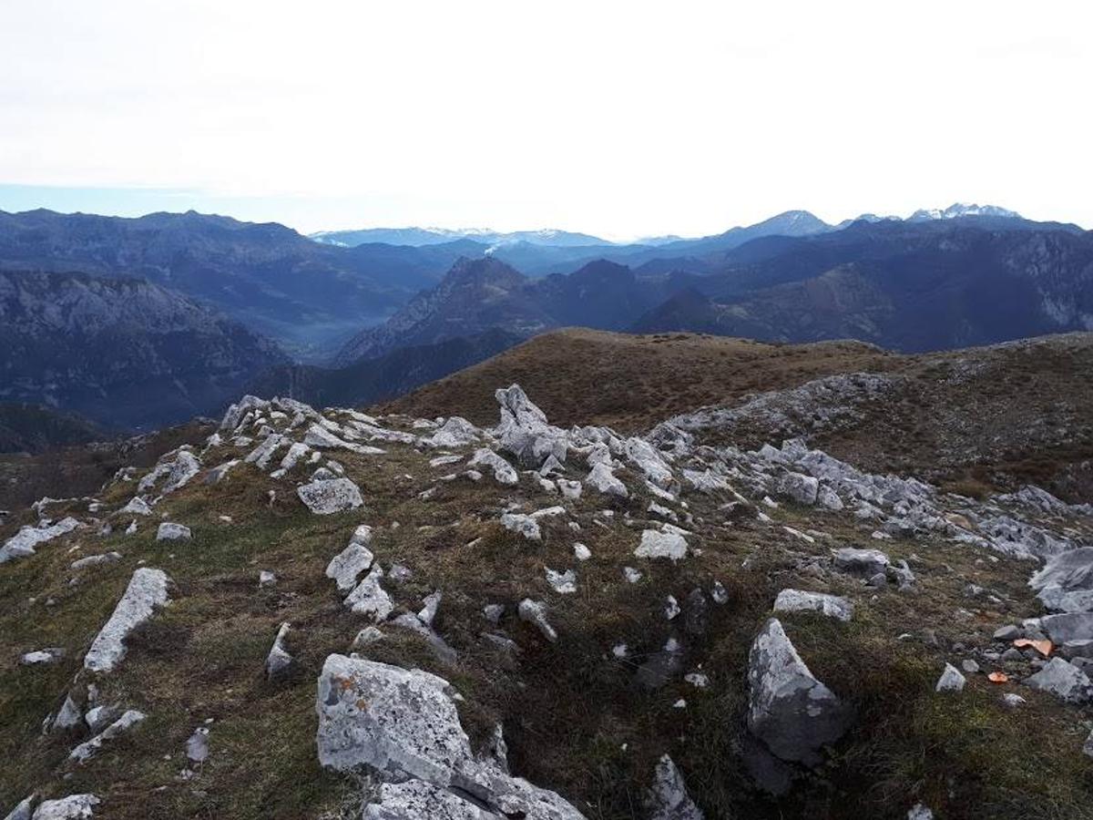 Fotos: Una caminata por Marabio, entre pastizales, cumbres y cabañas