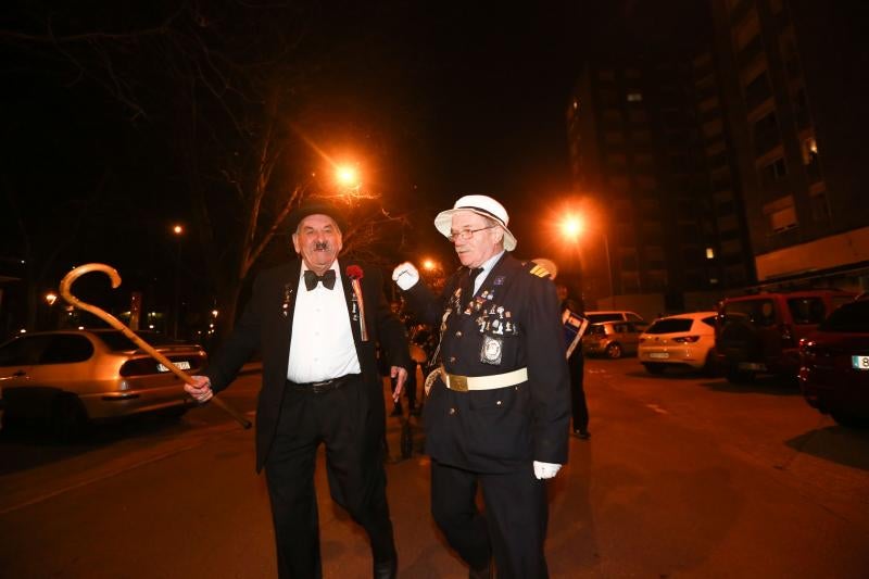 Fotos: El antroxu despega en Llaranes