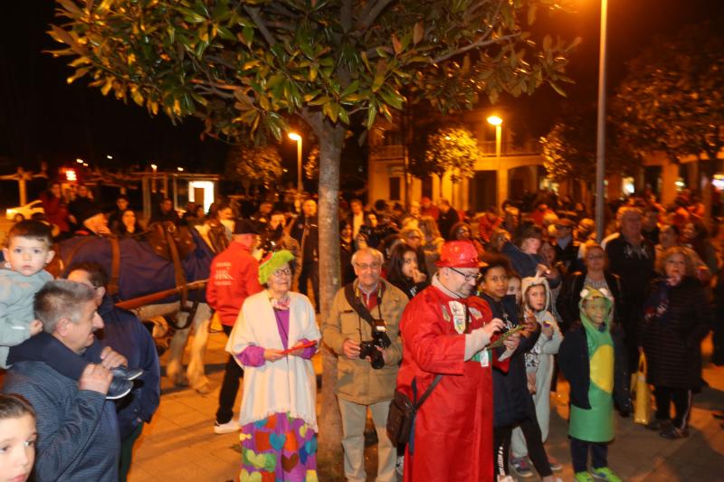 Fotos: El antroxu despega en Llaranes