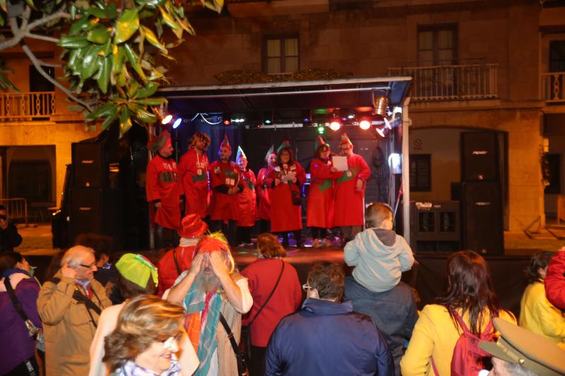 Fotos: El antroxu despega en Llaranes