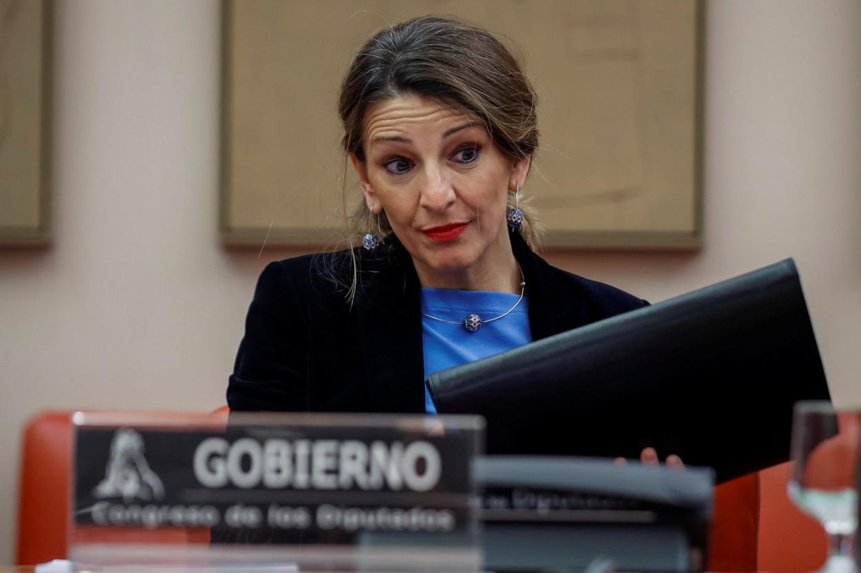 La ministra de Trabajo, Yolanda Díaz, durante su comparecencia en la comisión del ramo. 