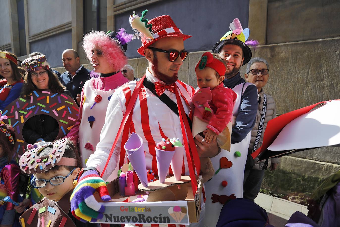 Fotos: ¿Estuviste en el desfile infantil del Antroxu en Gijón? ¡Búscate!