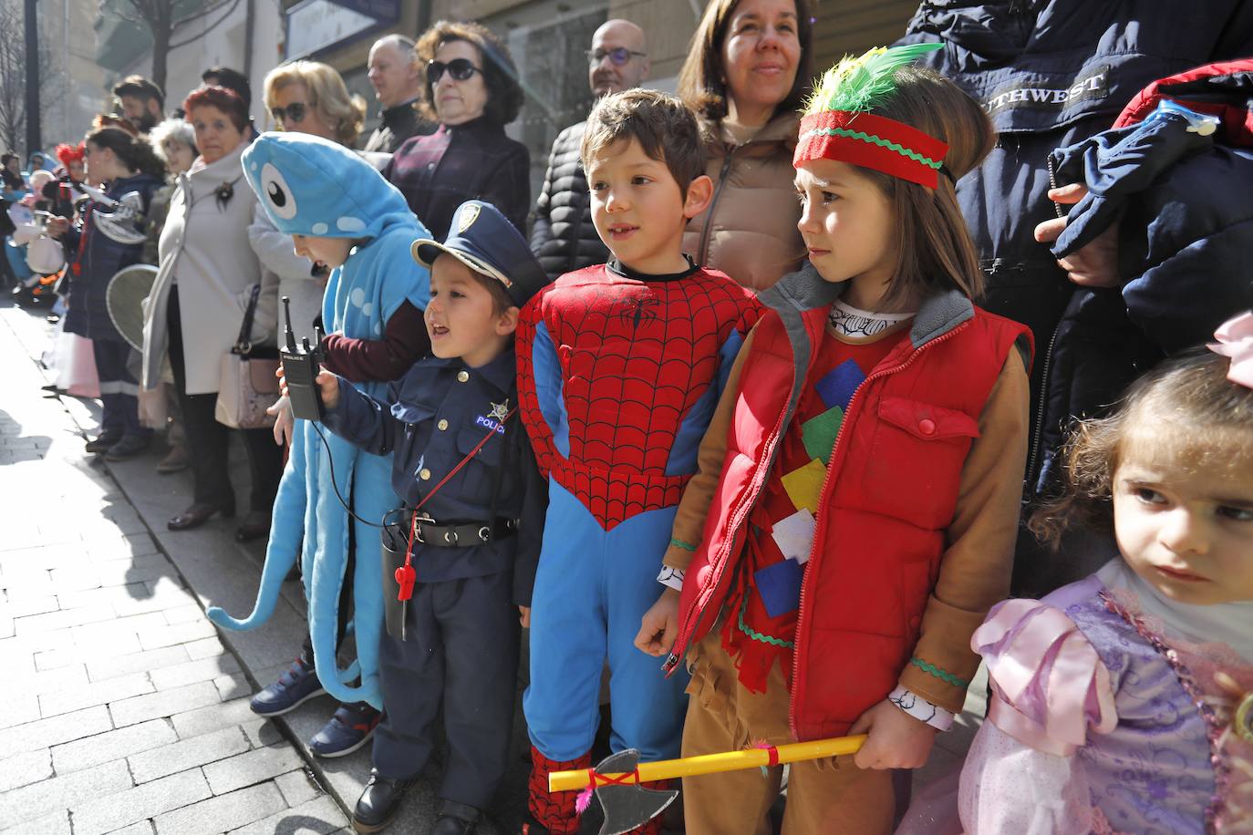 Fotos: ¿Estuviste en el desfile infantil del Antroxu en Gijón? ¡Búscate!