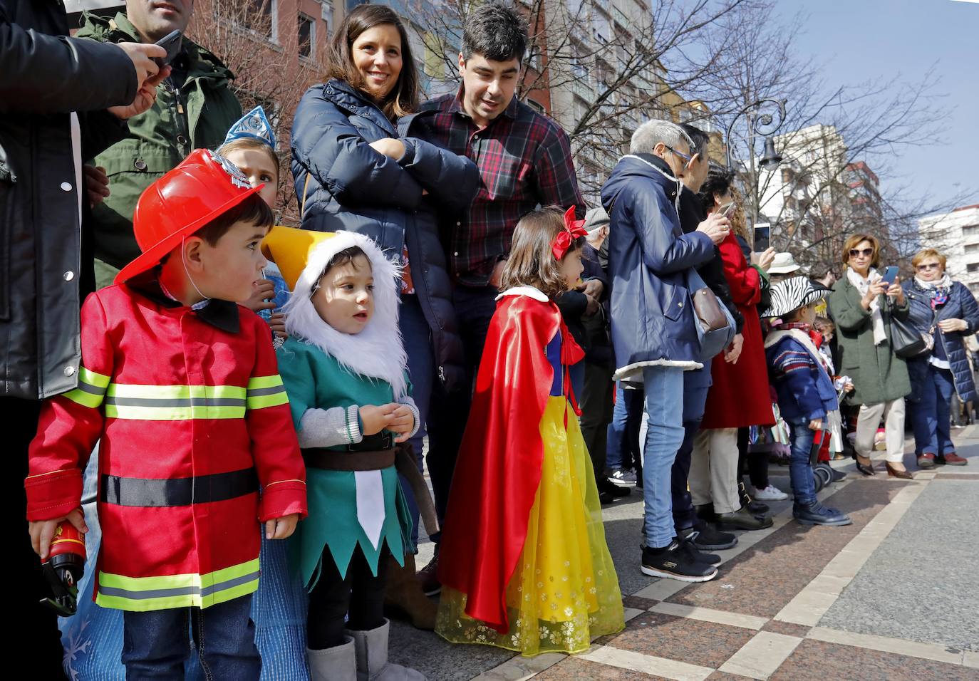 Fotos: ¿Estuviste en el desfile infantil del Antroxu en Gijón? ¡Búscate!