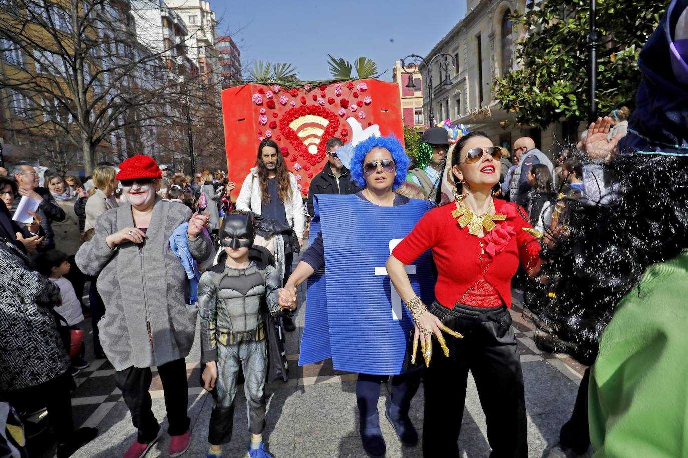 Fotos: ¿Estuviste en el desfile infantil del Antroxu en Gijón? ¡Búscate!