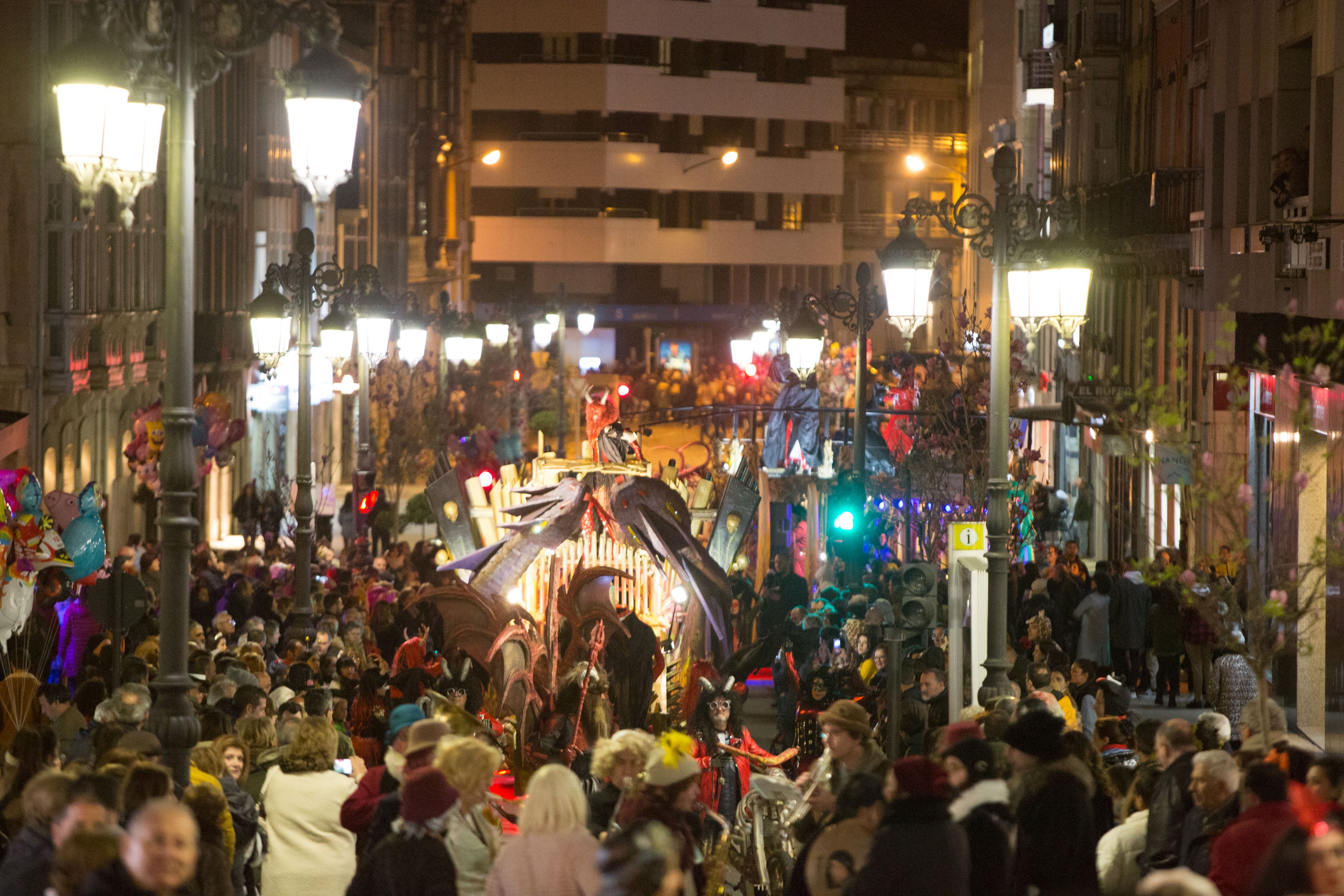 Fotos: Búscate en el Desfile de Antroxos