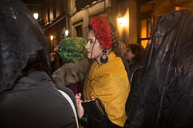 No faltaron las plañideras para llorar a la sardina. 
