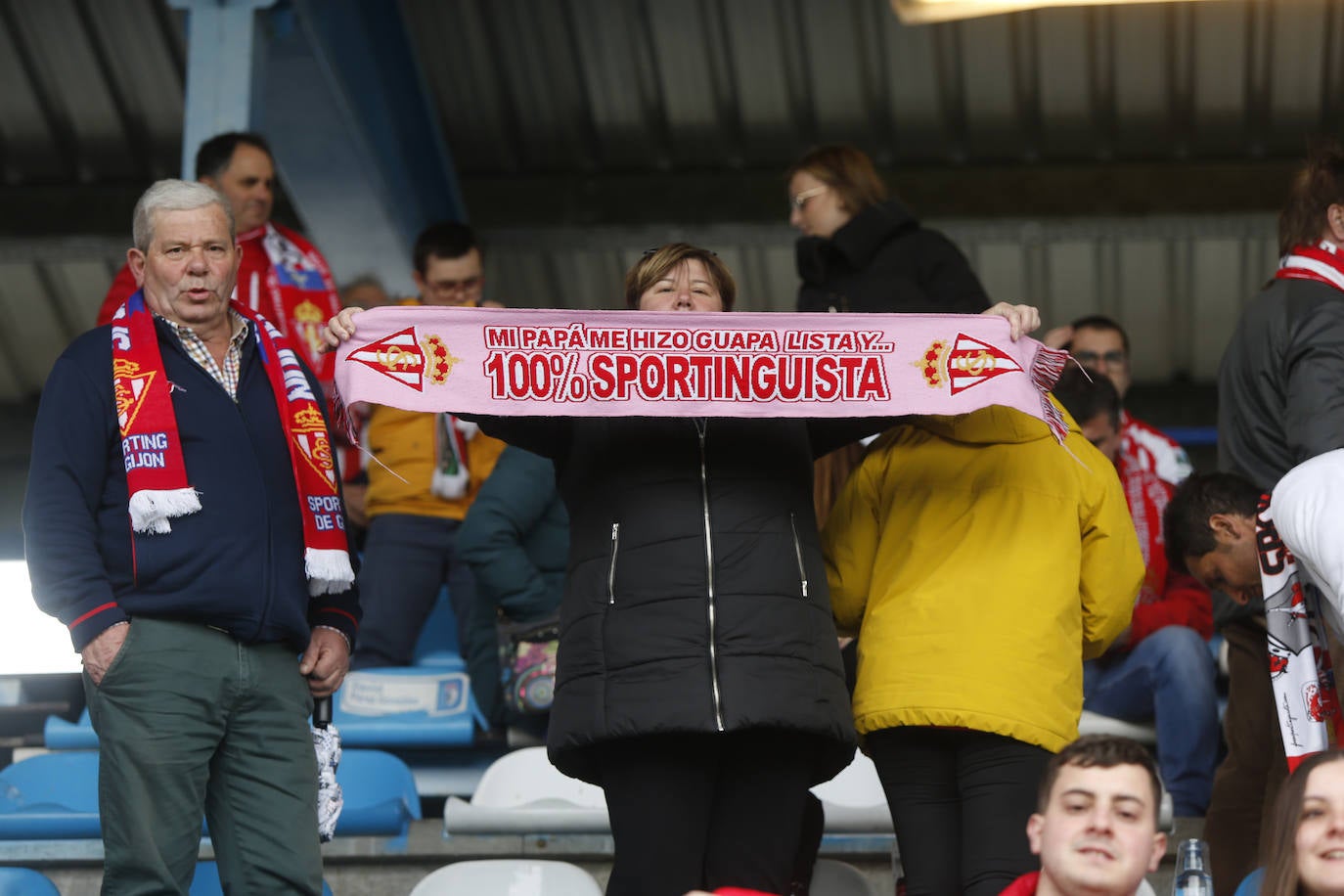 Fotos: ¿Estuviste en el Ponferradina – Sporting? ¡Búscate!