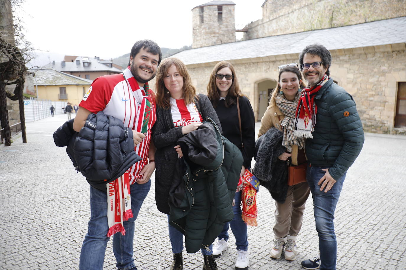 Se esperan unos 2.000 seguidores en las gradas de El Toralín para el importantísimo encuentro de esta tarde del Sporting