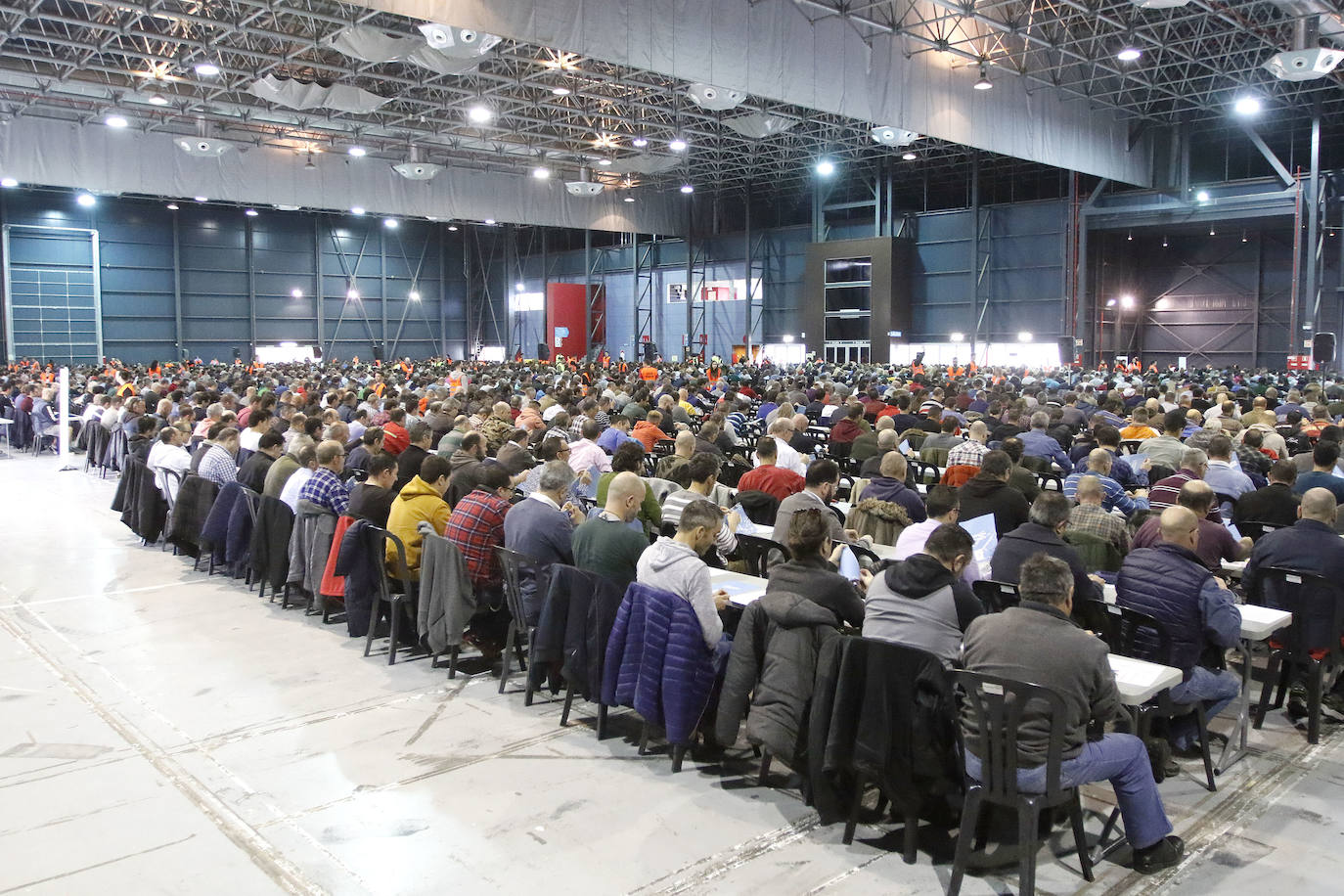 La empresa municipal confía en poder corregir los exámenes en dos semanas y hacer las primeras contrataciones temporales, en función de sus necesidades, a partir de junio