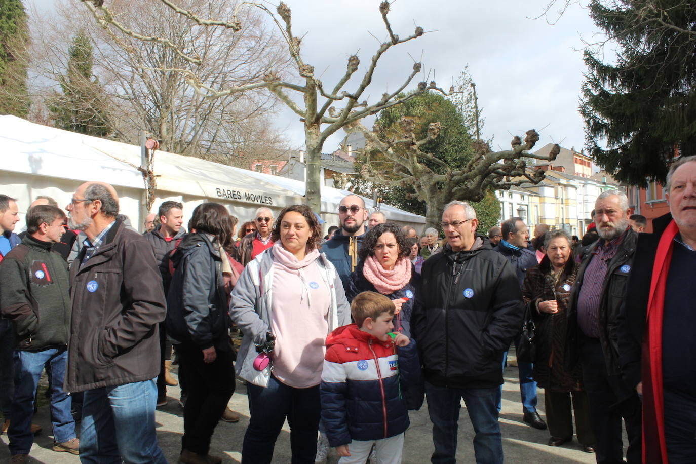 Los vecinos de la comarca aseguran estar «hartos» de que los sucesivos gobiernos regionales pospongan una actuación integral en este vial