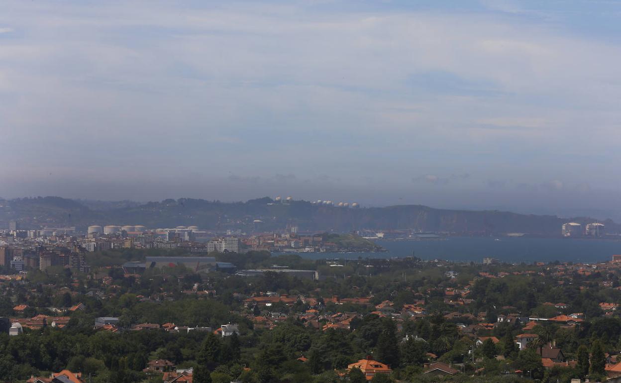 Contaminación atmosférica sobre Gijón