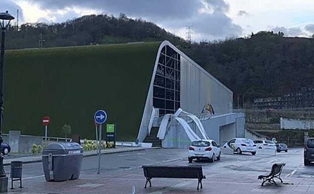 Polideportivo Juan Carlos Beiro de Langreo.