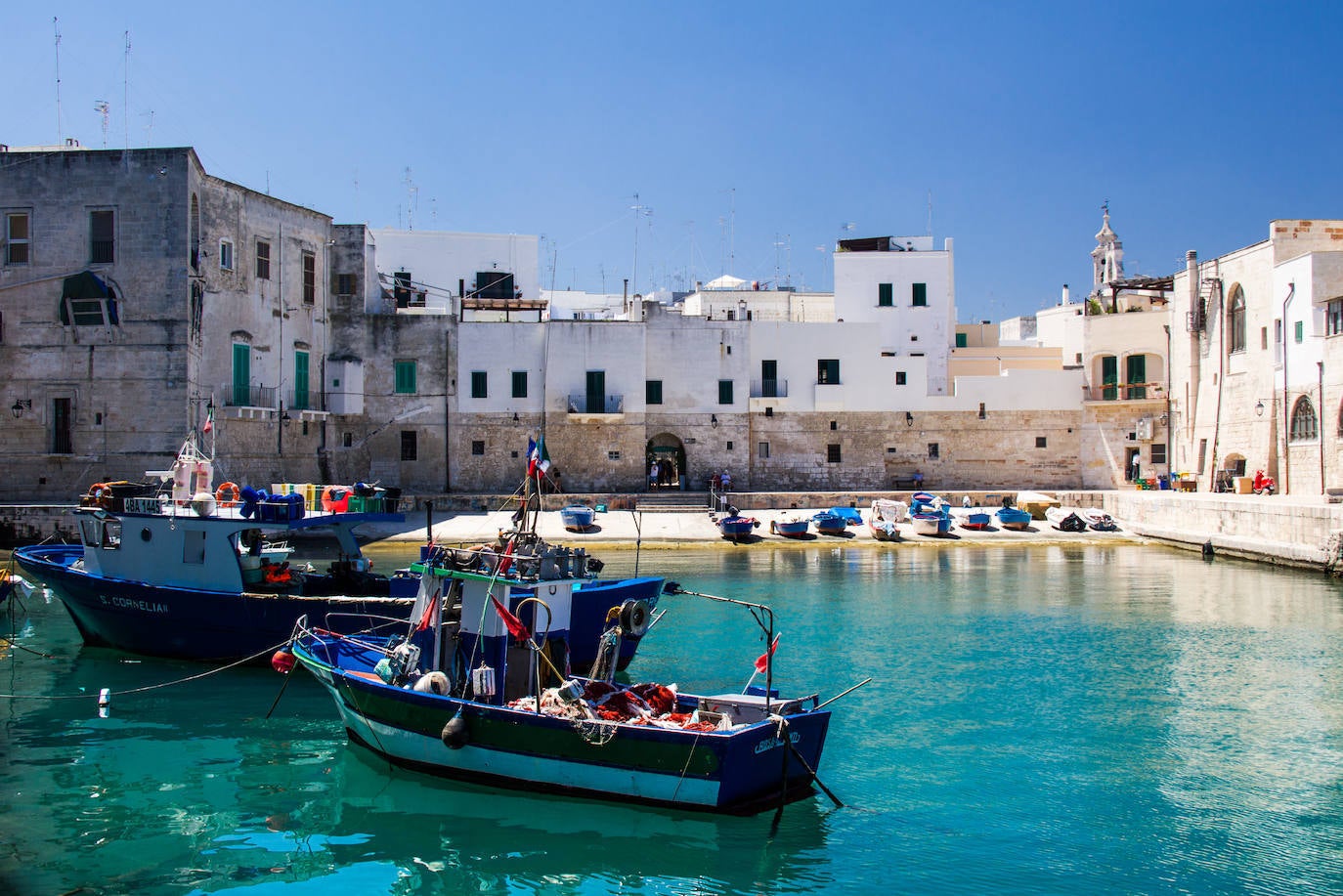 8. Monopoli (Italia)