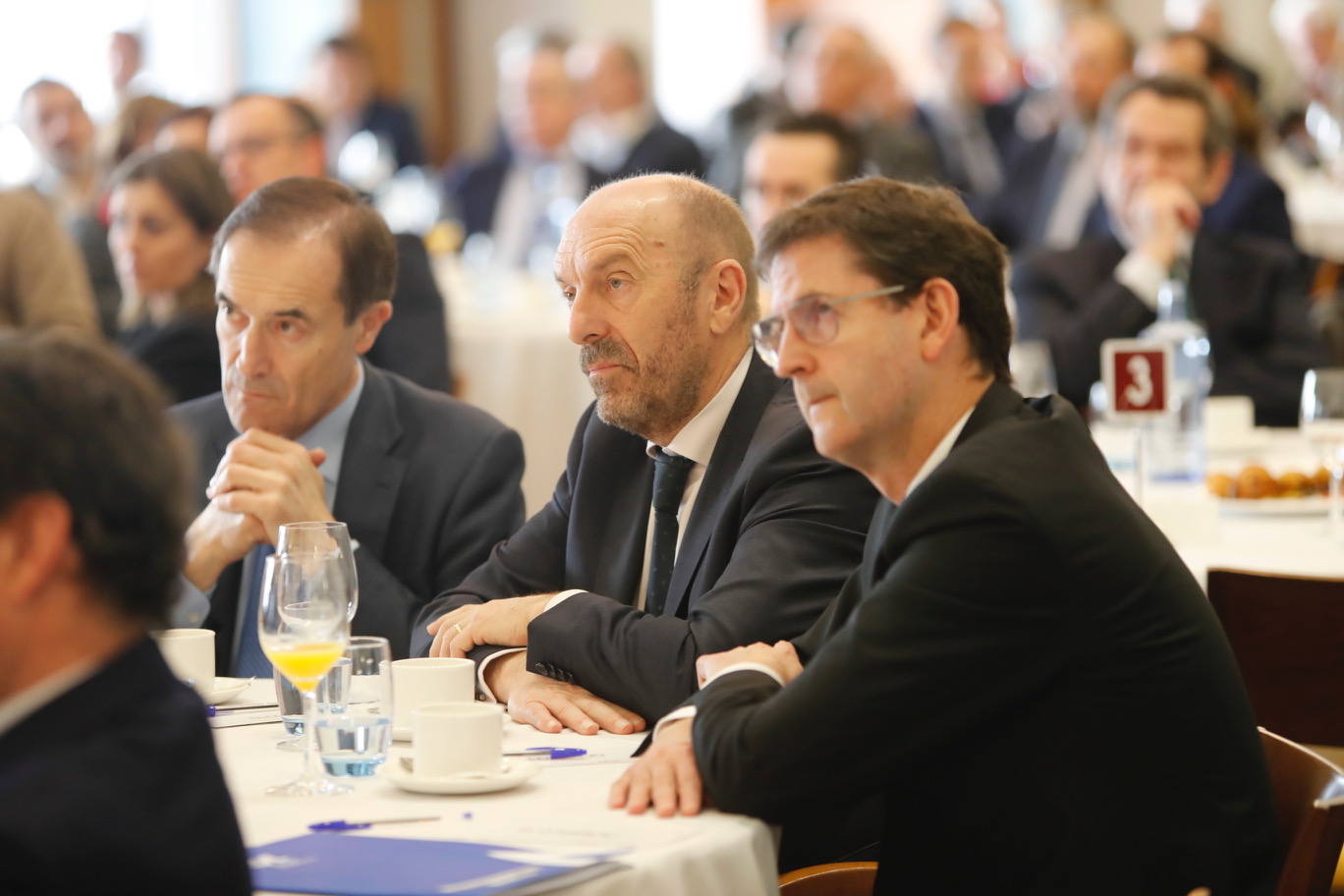 El presidente de la Confederación Española de Organizaciones Empresariales (CEOE) participa en la jornada 'Retos y oportunidades de las empresas ante el nuevo ciclo', organizada por EL COMERCIO y Liberbank