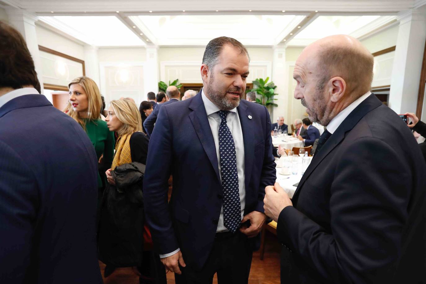 El presidente de la Confederación Española de Organizaciones Empresariales (CEOE) participa en la jornada 'Retos y oportunidades de las empresas ante el nuevo ciclo', organizada por EL COMERCIO y Liberbank