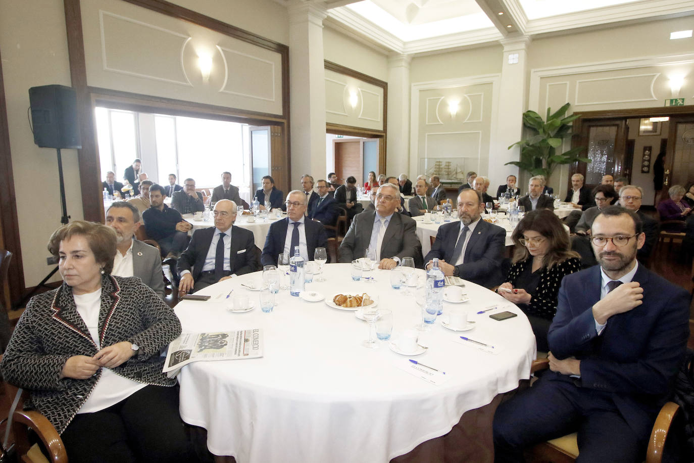 El presidente de la Confederación Española de Organizaciones Empresariales (CEOE) participa en la jornada 'Retos y oportunidades de las empresas ante el nuevo ciclo', organizada por EL COMERCIO y Liberbank