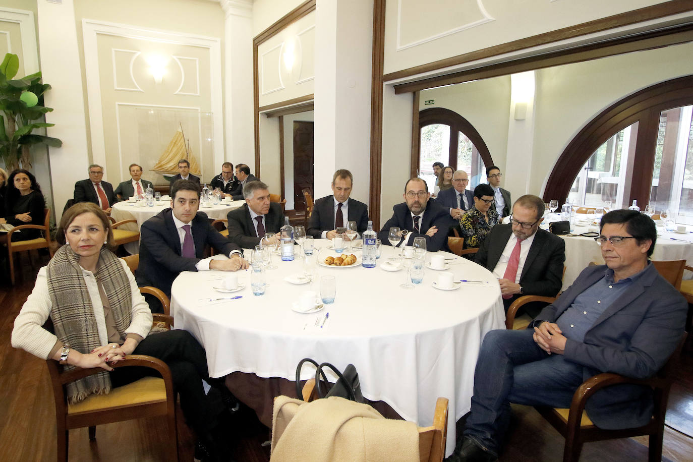 El presidente de la Confederación Española de Organizaciones Empresariales (CEOE) participa en la jornada 'Retos y oportunidades de las empresas ante el nuevo ciclo', organizada por EL COMERCIO y Liberbank