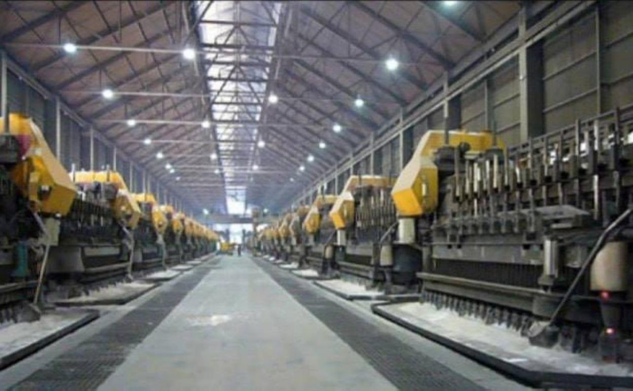 Alu Ibérica traslada al Gobierno su «profunda decepción y seria preocupación» por el estatuto electrointensivo