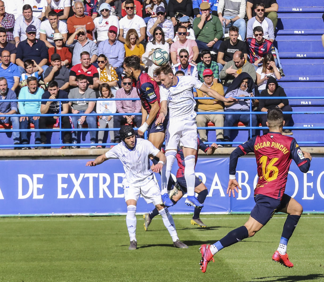 Los azules, con goles de Rodri y Sangalli, se impusieron al Extremadura en un encuentro que tuvieron controlado en todo momento