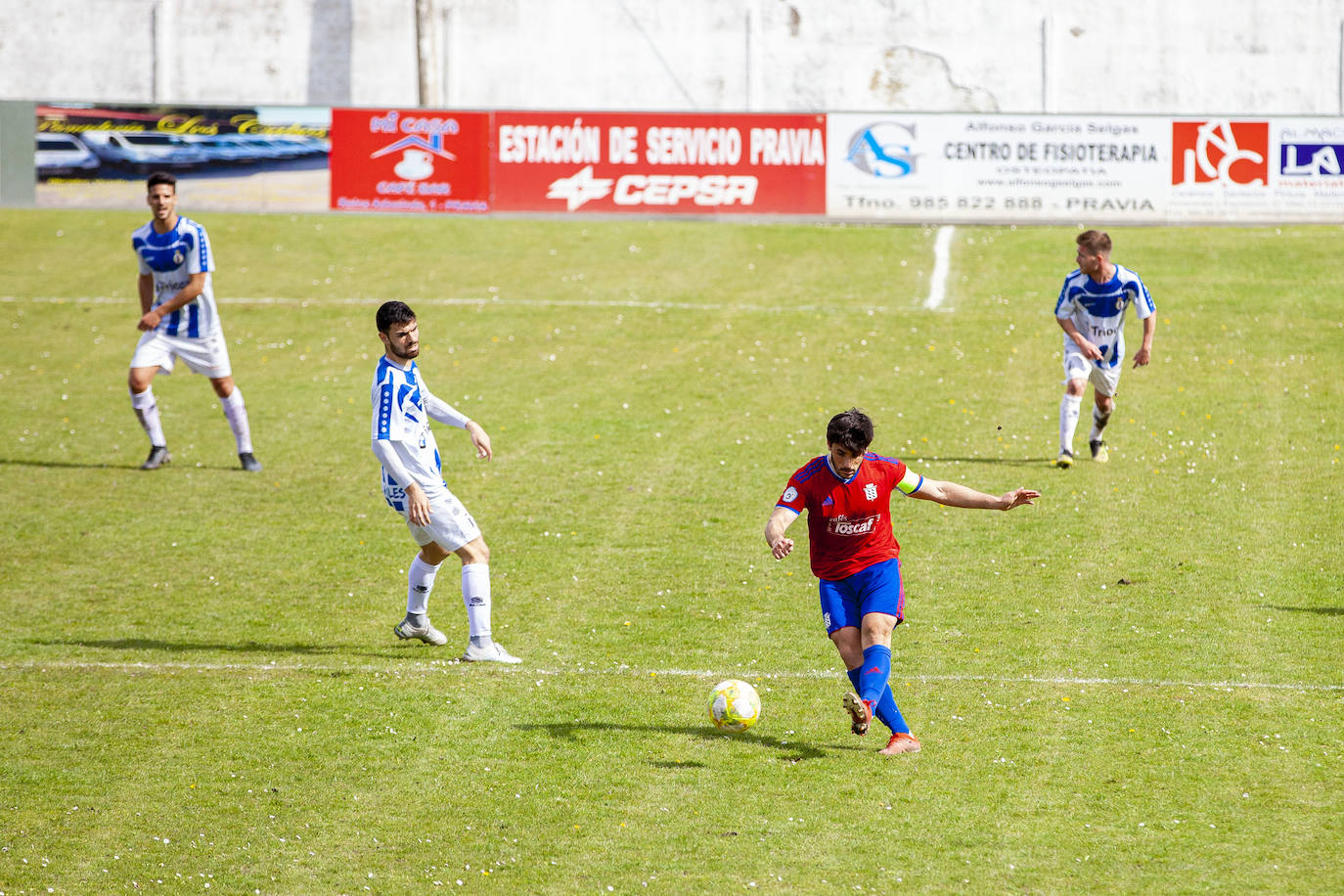 Natalio de penalti y Castaño de falta firman un triunfo vital