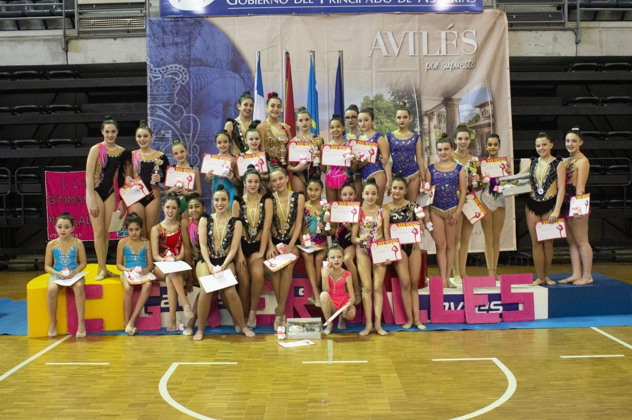 Cuadro de honor del torneo del Versalles celebrado en el polideportivo del Quirinal. 