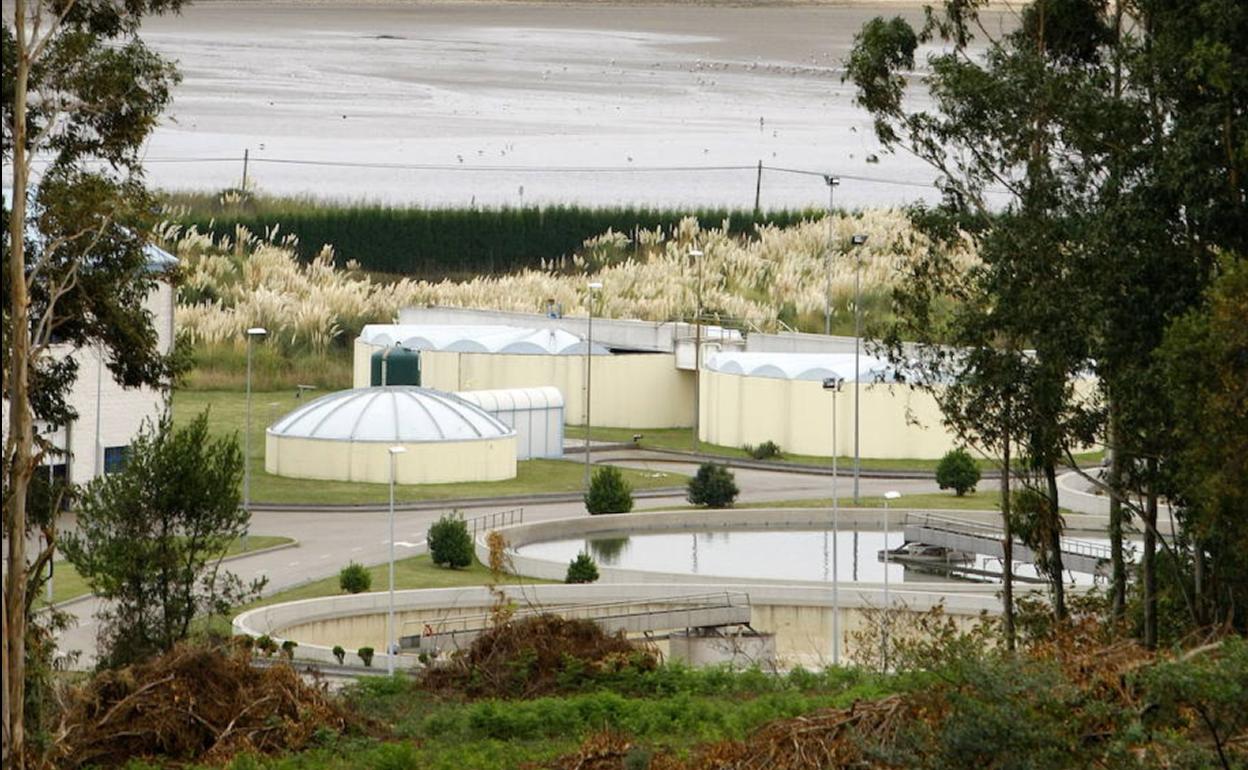 Cadasa confinará el principal foco de malos olores en el interior de la depuradora de Maqua