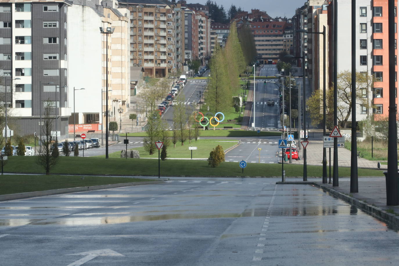 Apenas ciudadanos es la tónica general en las calles y carreteras asturianas