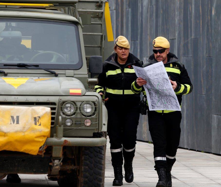 Los integrantes de la UME tendrán como una de las labores fundamentales la limpieza de edificios y zonas de uso público como estasciones de tren o autobús