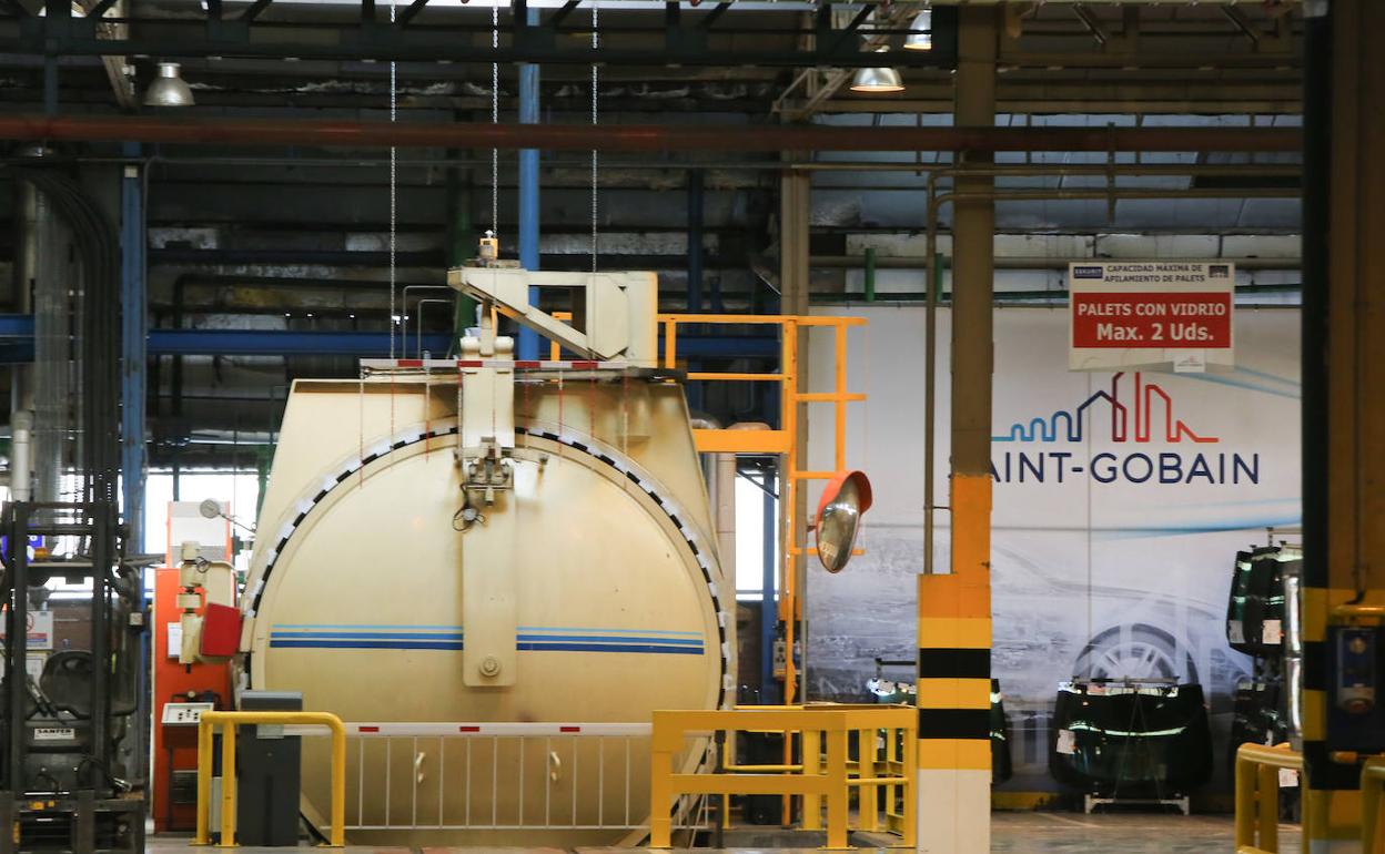 Instalaciones de Saint-Gobain en Avilés. 