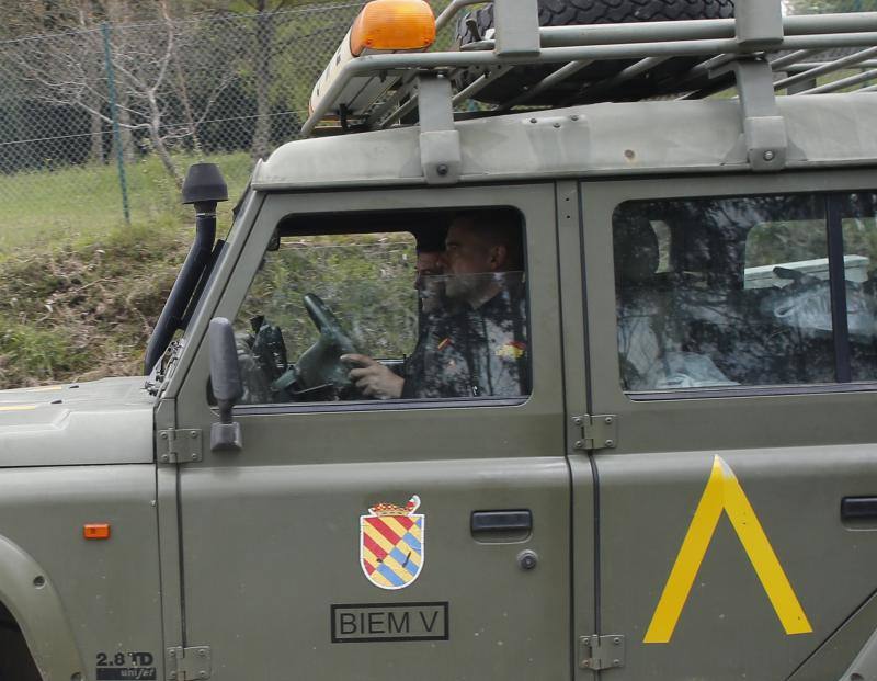 La Unidad Militar de Emergencia (UME), dependiente del Ministerio de Defensa, se desplazó este jueves hasta el Centro Penitenciario de Asturias para iniciar las labores de desinfección de sus dependencias.